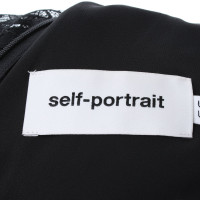 Self Portrait Kleid mit Spitzen-Details