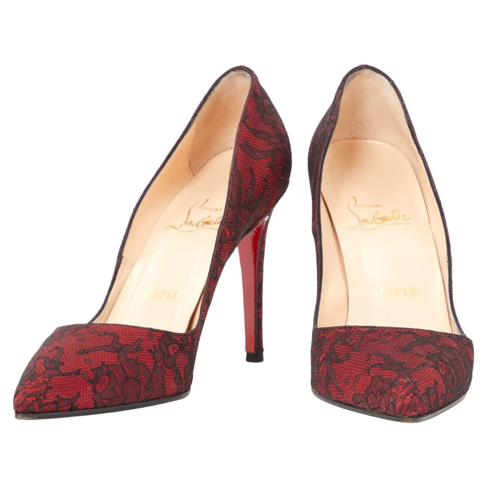 Christian Louboutin Pumps/Peeptoes in Rood