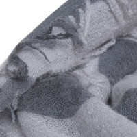 Iris Von Arnim Cloth in grey