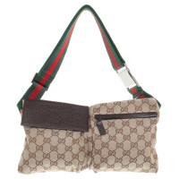 Gucci marsupio con i modelli Guccissima