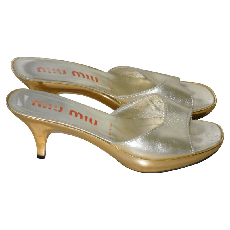 Miu Miu Sandals in gold