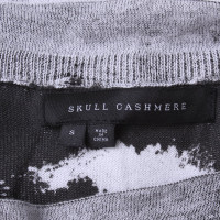 Skull Cashmere top in grey