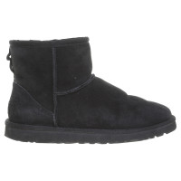 Ugg Sheepskin boots in black