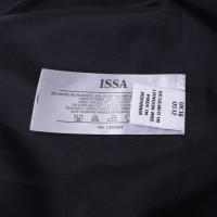 Issa Jas in zwart