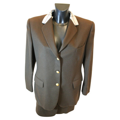 Burberry Suit Wool in Brown