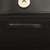 Maurizio Pecoraro  Shoppers in nero