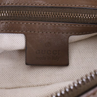 Gucci Handtasche aus Leder in Oliv