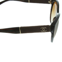 Chanel Brown sunglasses with details
