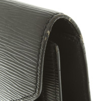 Louis Vuitton clutch en cuir Epi