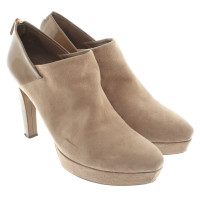 Gucci Suede ankle boots in beige