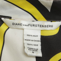 Diane Von Furstenberg Seidenbluse mit buntem Muster