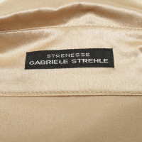 Strenesse Short silk blouse made of satin
