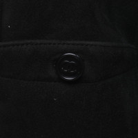 Chanel Jacke/Mantel aus Wildleder in Schwarz