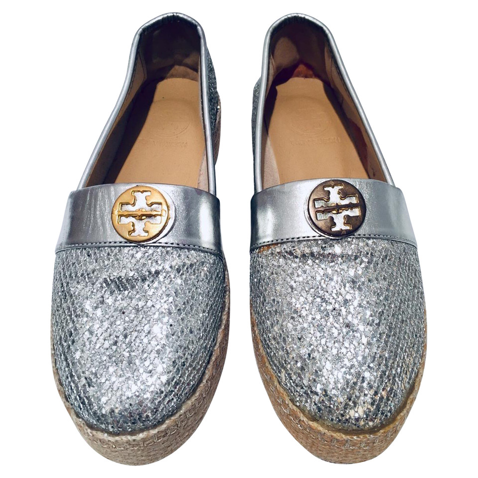 Tory Burch Slippers/Ballerinas in Silvery