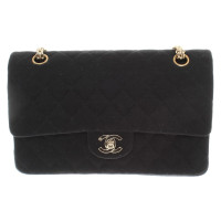 Chanel Classic Flap Bag Medium in Zwart