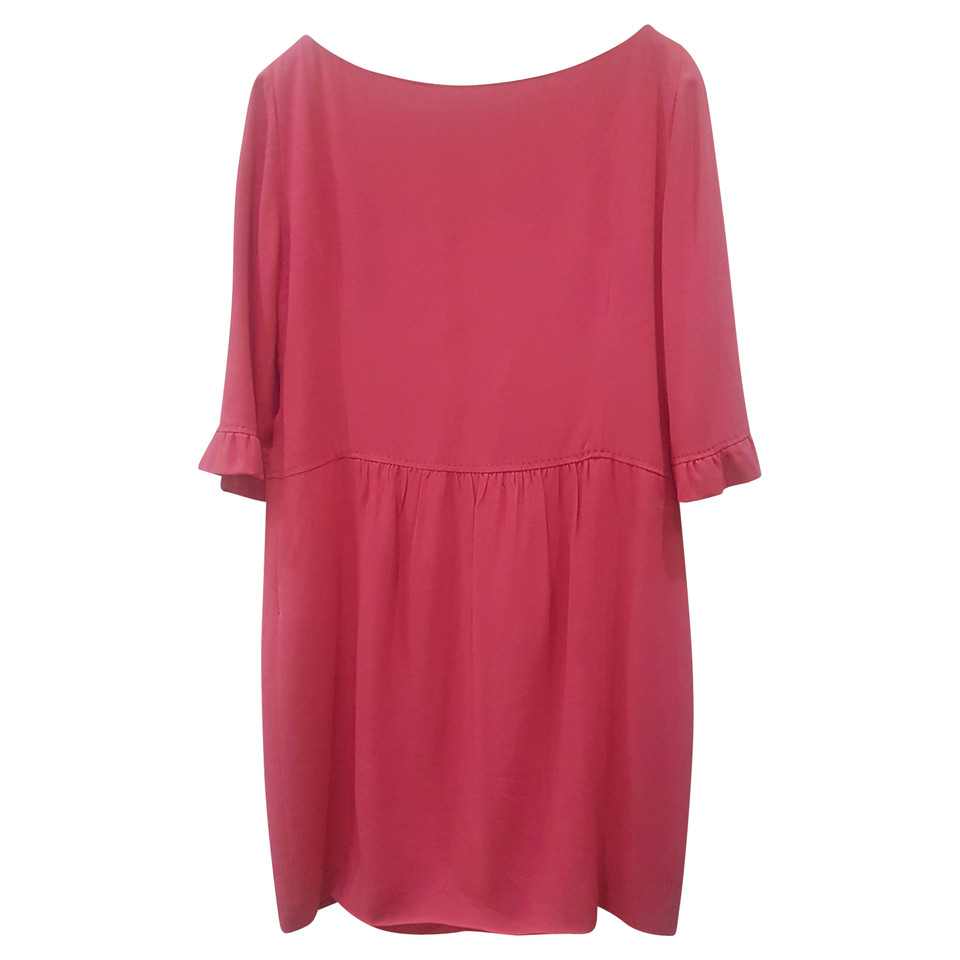 Moschino Cheap And Chic Kleed je fuchsia aan