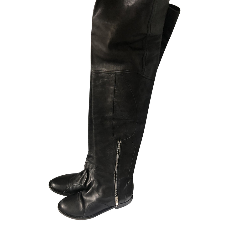 High Use Stiefel aus Leder in Schwarz