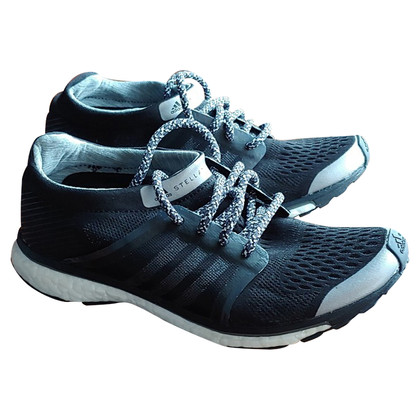 Adidas By Stella Mc Cartney Sneakers aus Canvas in Schwarz