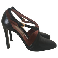 L'autre Chose Pumps/Peeptoes aus Leder in Schwarz