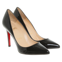 Christian Louboutin pumps in vernice