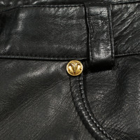 Versace Hose aus Leder in Schwarz