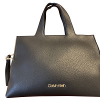 Calvin Klein Tote Bag aus Leder in Schwarz