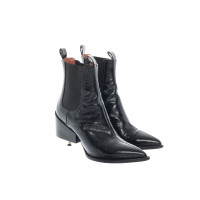 Givenchy Stiefeletten aus Leder in Schwarz