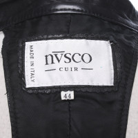 Nusco Weste aus Leder in Schwarz