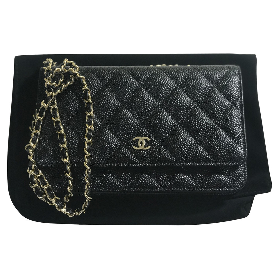 Chanel "Wallet On Chain" aus Kaviarleder