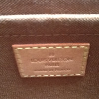 Louis Vuitton Monogram shoulder bag