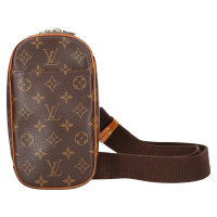 Louis Vuitton Pochette in Brown