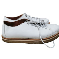 Max Mara Sneakers aus Leder in Weiß