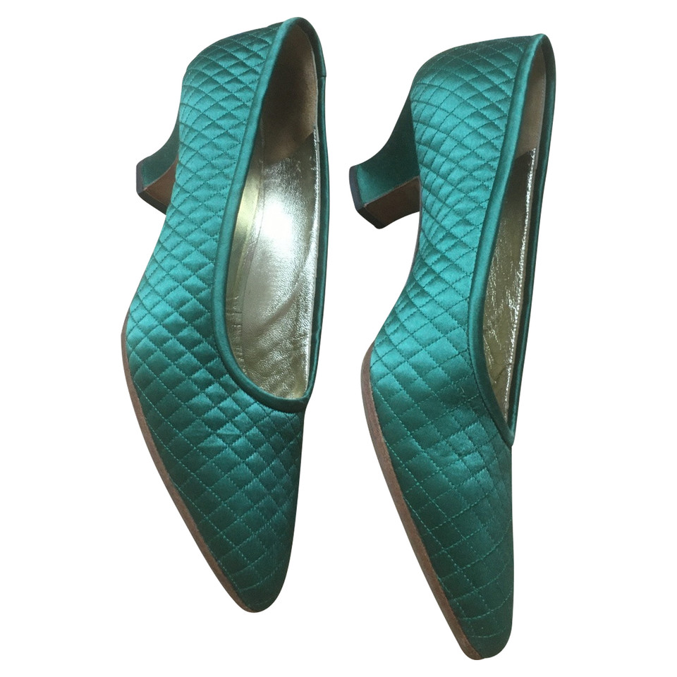 Chanel Sandalen aus Seide in Grün