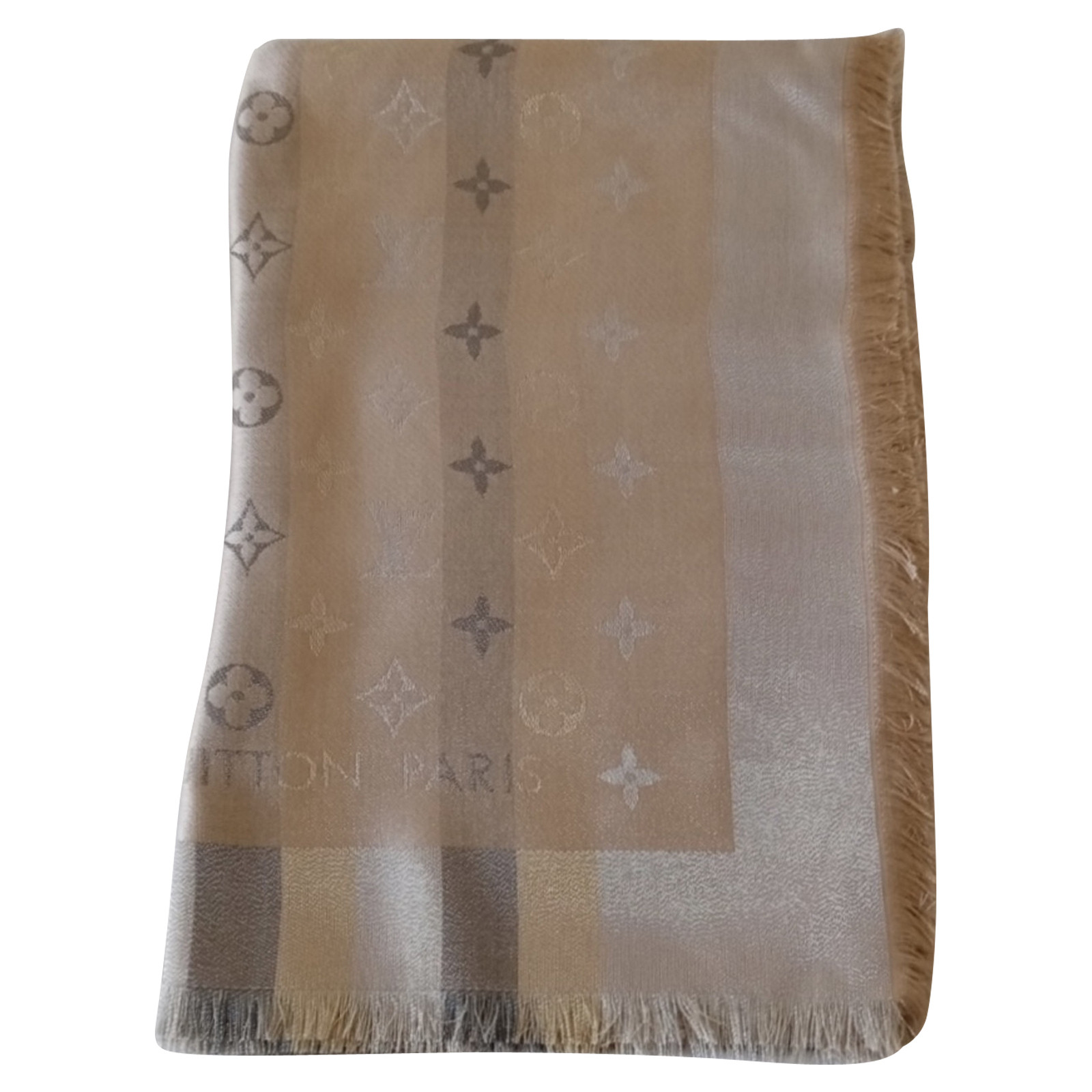 Louis Vuitton Monogram Tuch aus Seide in Beige - Second Hand Louis Vuitton  Monogram Tuch aus Seide in Beige gebraucht kaufen für 399€ (6076381)