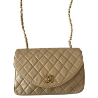 Chanel Schoudertas Leer in Beige