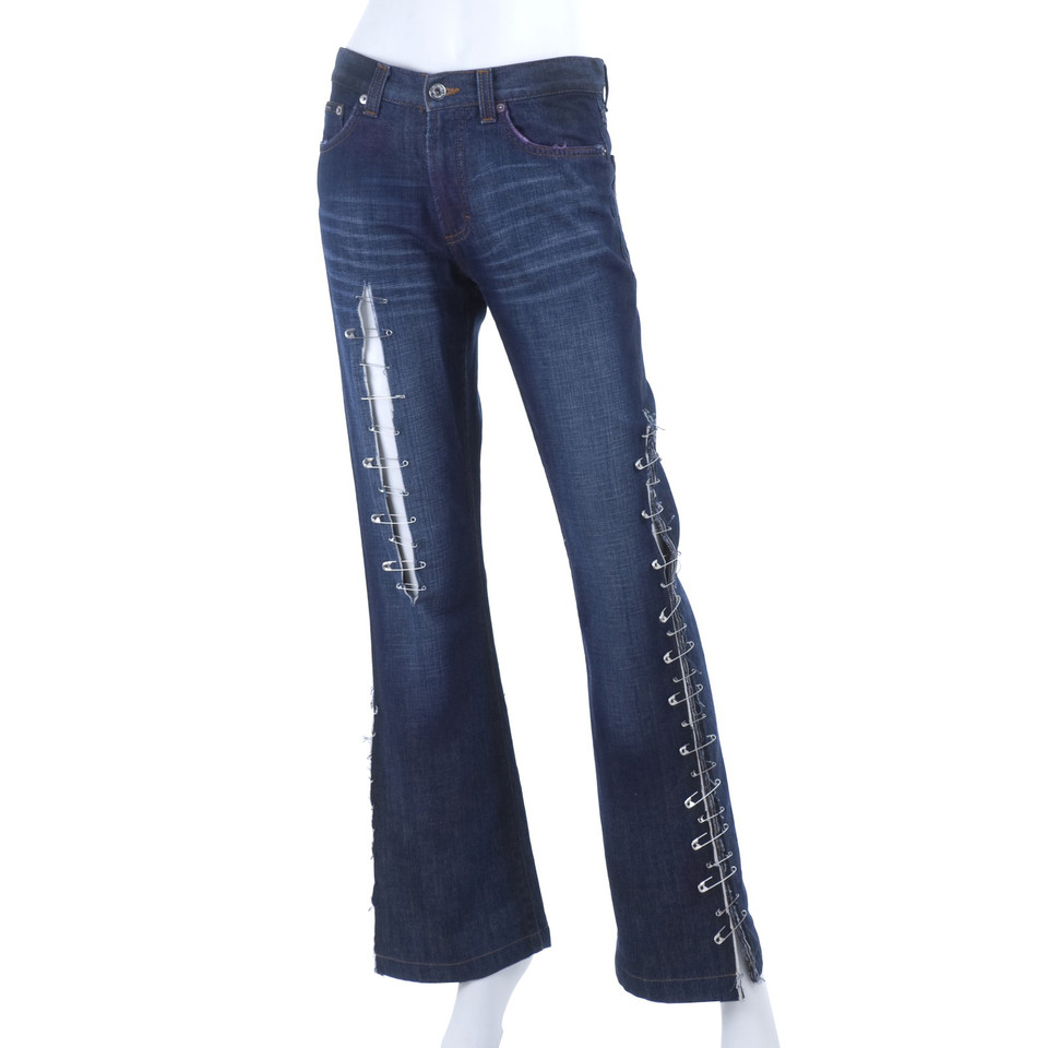 D&G Jeans with safety needles