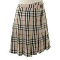 Burberry Plaid pleated skirt