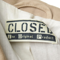 Closed Coat in beige