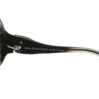 Balenciaga Sonnenbrille mit extravaganten Gläsern