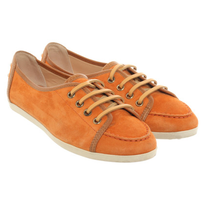 Tod's Chaussures à lacets en Daim en Orange