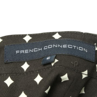 French Connection Tailliertes Kleid in Schwarz/Weiß