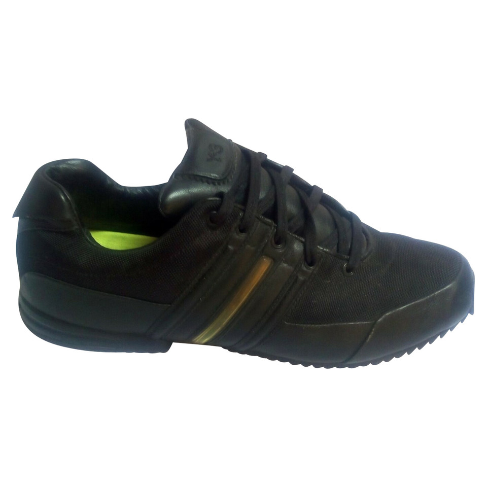 Yohji Yamamoto Trainers in Black