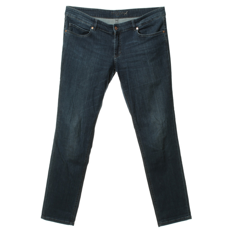 Escada Jeans with washing