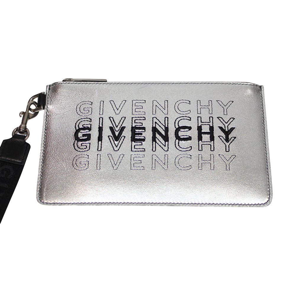 Givenchy Clutch en Cuir en Argenté