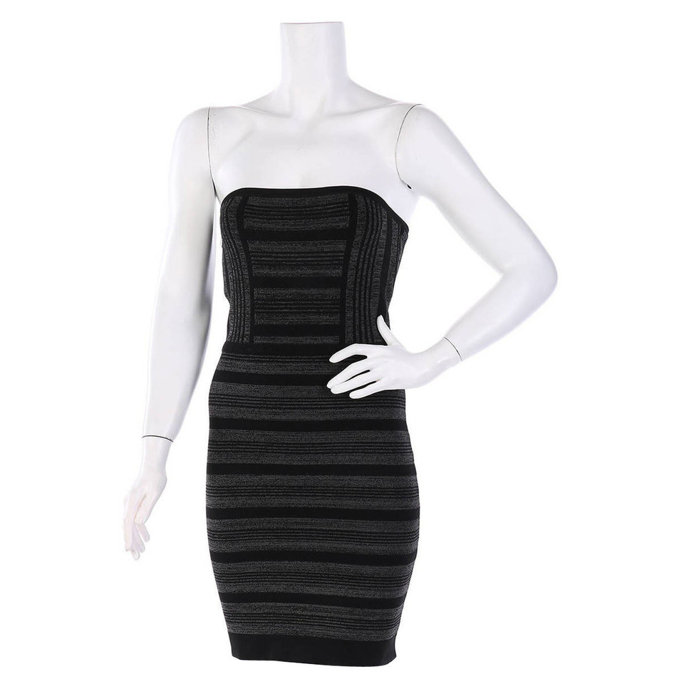 Bcbg Max Azria Kleid aus Seide in Schwarz