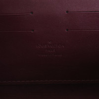 Louis Vuitton Pochette in Pelle verniciata in Viola