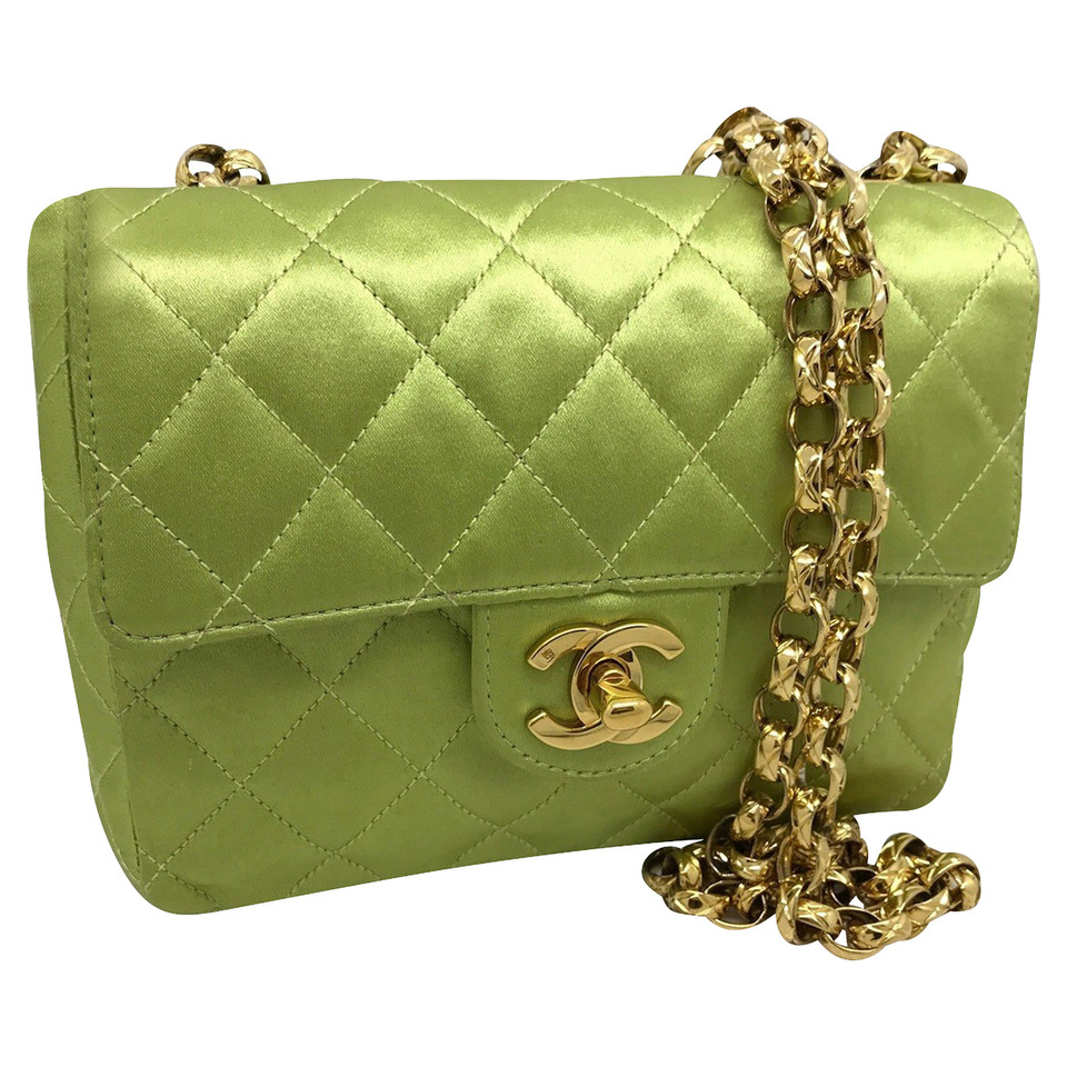 Chanel Classic Flap Bag Mini Square en Soie