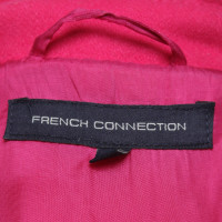 French Connection Mantel in Pink