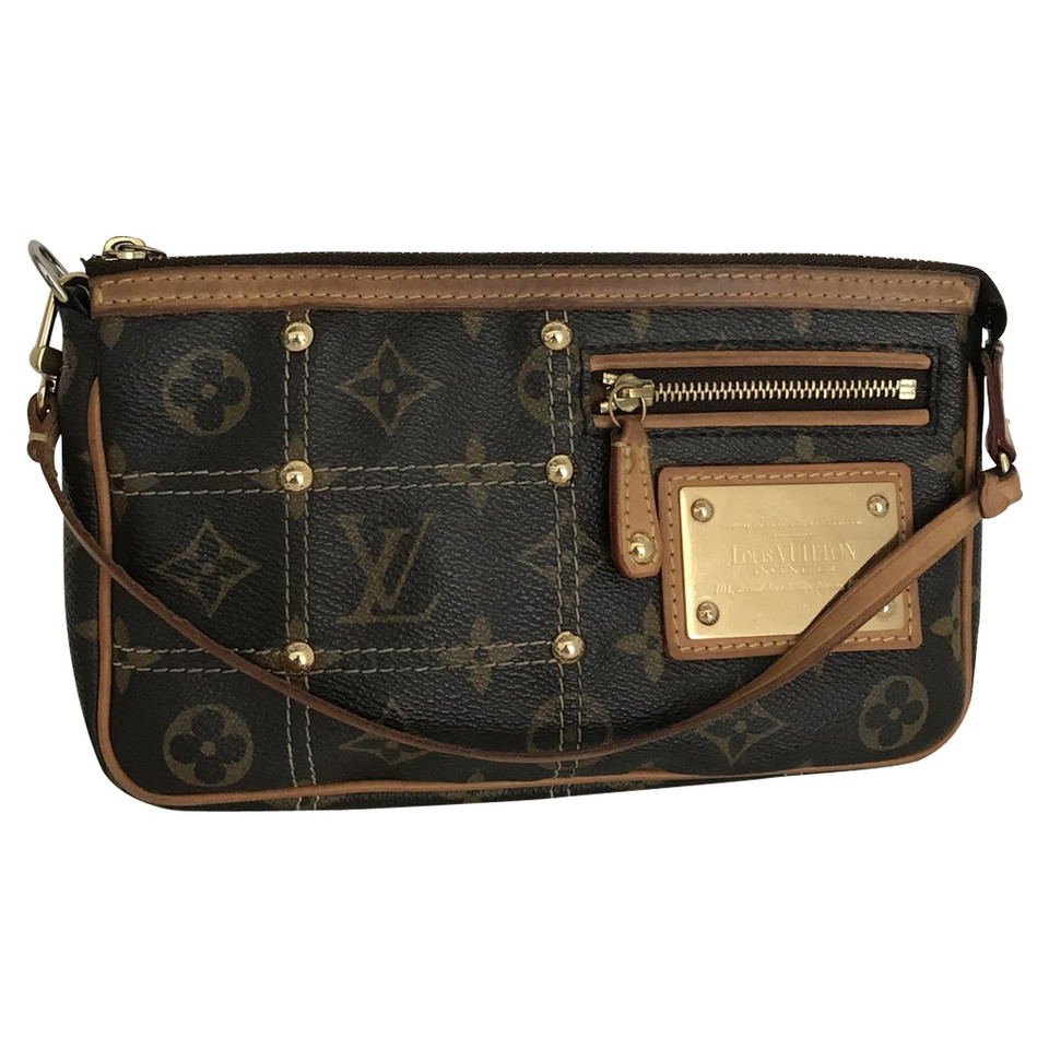 Louis Vuitton Shoulder bag