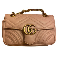 Gucci GG Marmont Flap Bag Mini aus Leder in Rosa / Pink